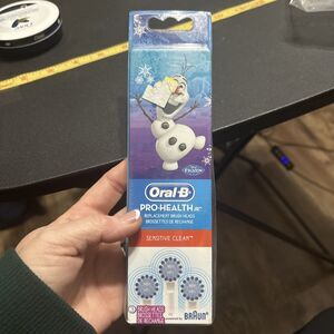 3 Heads Oral-B Pro Health Jr Replacement Brush Heads Disney Frozen Sensitive
